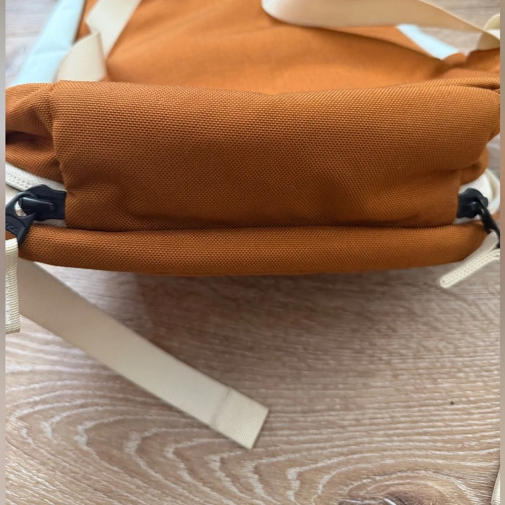 Stylish Two-Tone Backpack - Picture 7 of 7